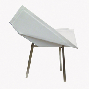 BAT CHAIR (male)-1